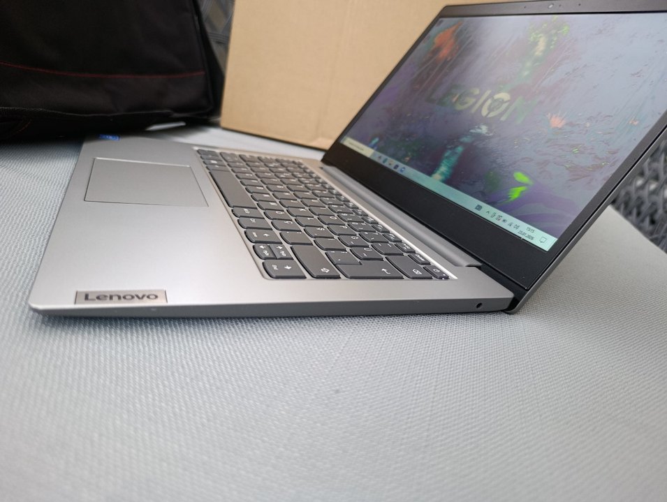 KUTULU LENOVO LAPTOP CİFT ÇEKİRDEKLİ SLİM KASA - Görsel 3
