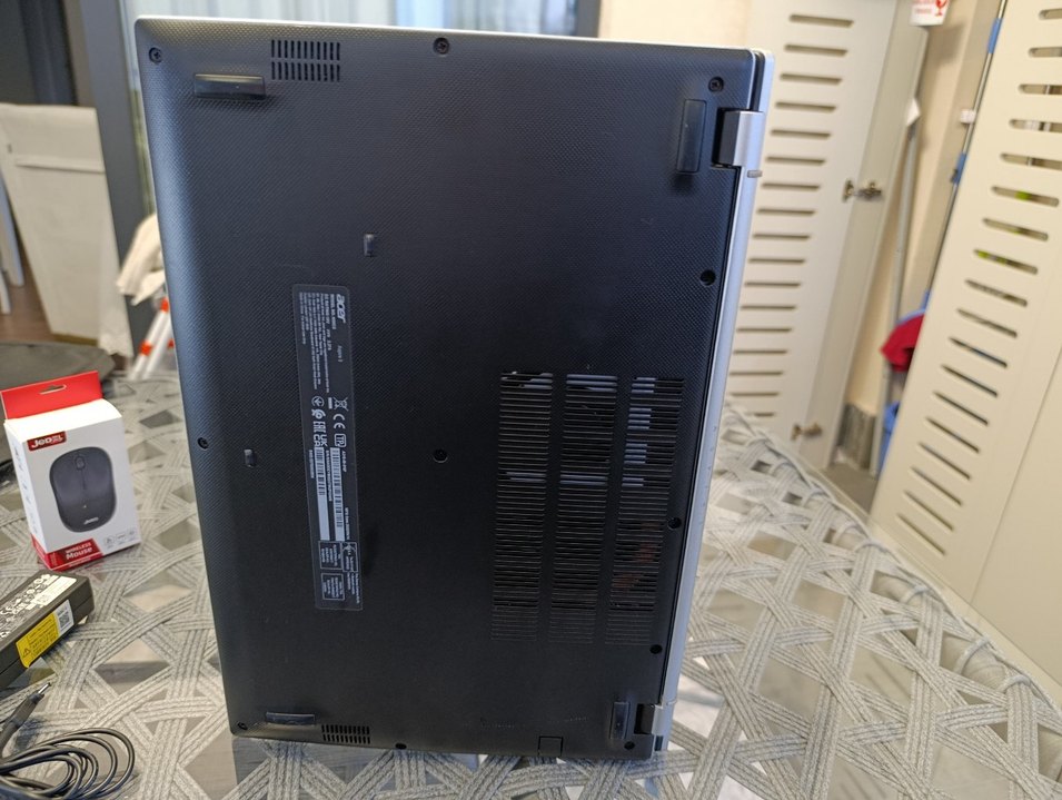 Kutu yepyeni Acer i5 Laptop 8gb 256GB - Görsel 5