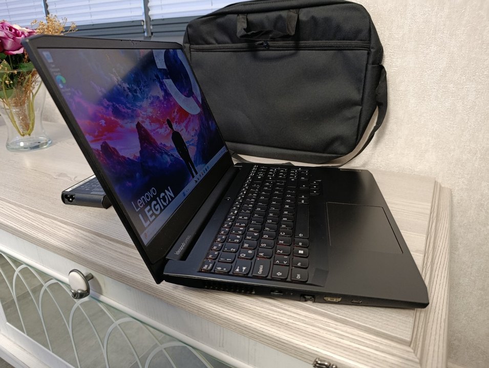 RTX3050 ekran kartlı Lenovo Laptop r5 16GB 512GB - Görsel 3