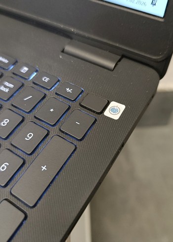 11. nesil i5 Dell laptop 512GB 8GB - Görsel 6