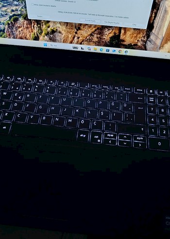 11. nesil i5 Dell laptop 512GB 8GB - Görsel 3