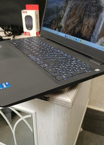 11. nesil i5 Dell laptop 512GB 8GB - Görsel 5