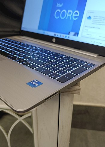 12. nesil i5 KUTULU HP laptop 512GB 8GB - Görsel 3