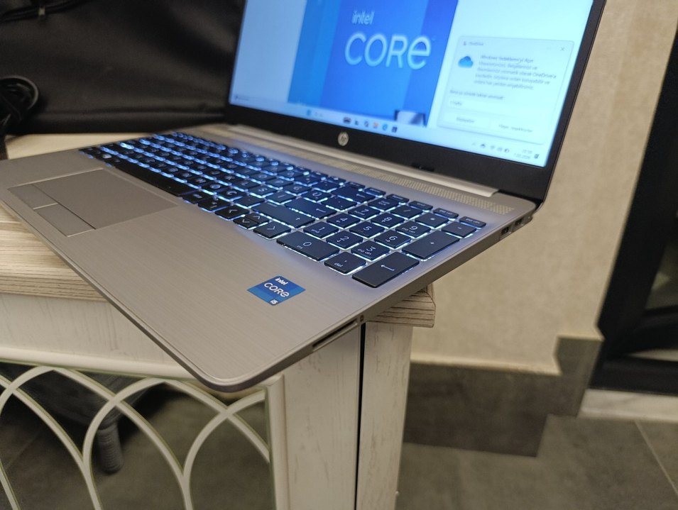 12. nesil i5 KUTULU HP laptop 512GB 8GB - Görsel 3