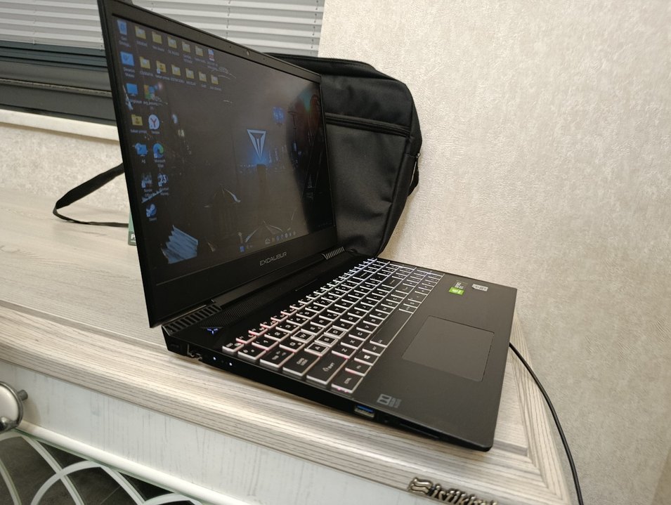 excalibur Gaming laptop i5 16GB 512GB GTX1650 4GB her türlü oyun - Görsel 2