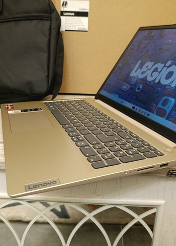 Garantili Lenovo Laptop Ryzen 5 8GB 512GB
ofis okul internet iş - Görsel 3
