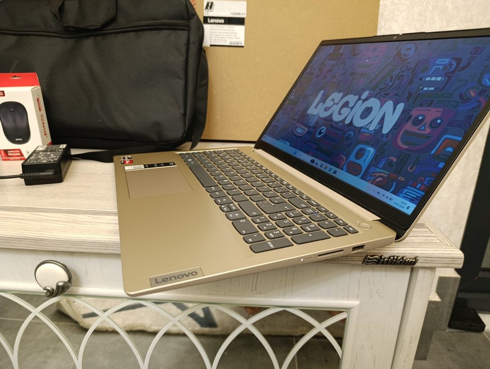 Garantili Lenovo Laptop Ryzen 5 8GB 512GB
ofis okul internet iş - Görsel 3