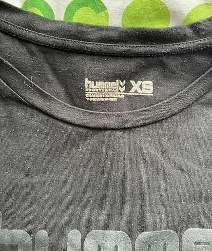 xs Beden siyah Renk t shirt adidas hummel