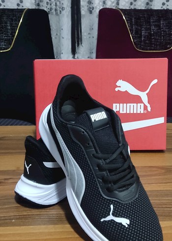 Puma Siyah Elastik Bağcıklı Erkek Spor Ayakkabı