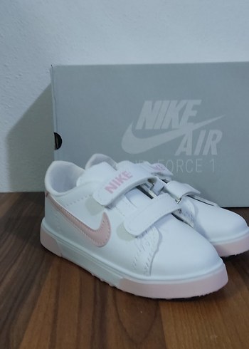 Kız Çocuk Beyaz Nike Cırt Cırtlı Spor Ayakkabı - Görsel 2