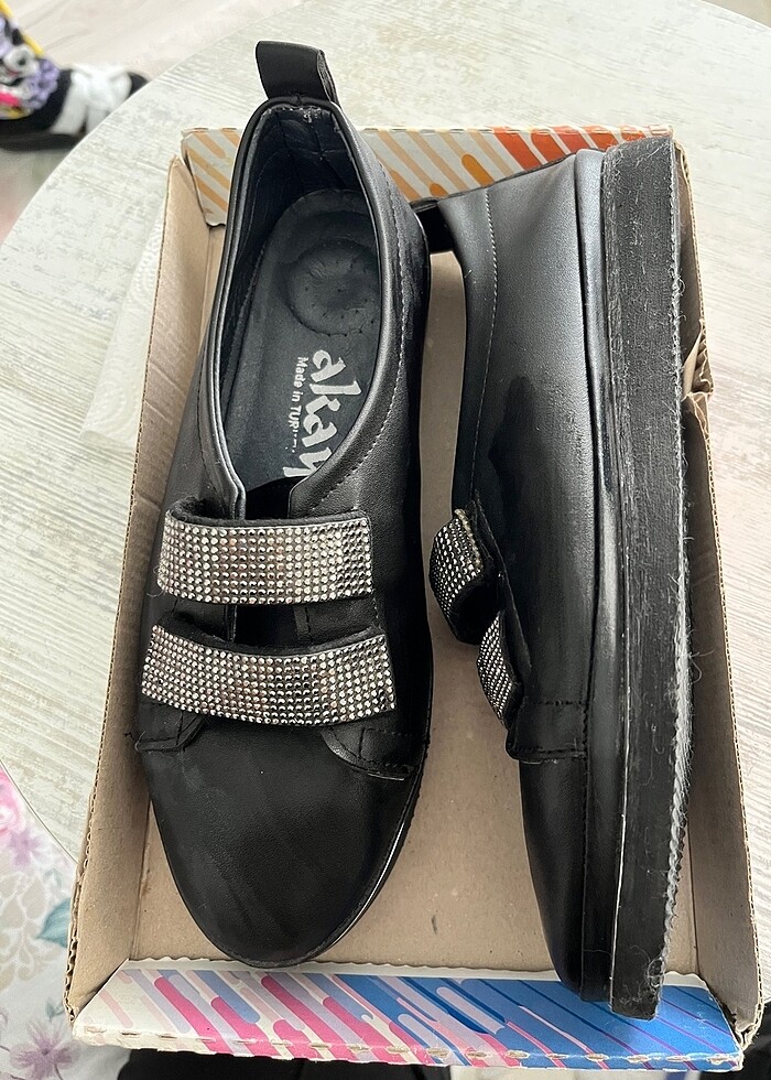 Taşlı ayakkabı - Görsel 3