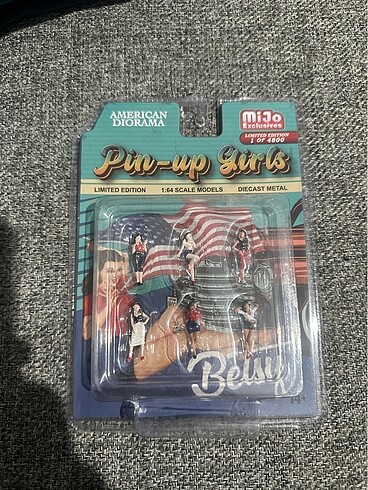 Mijo exclusive pin up girls