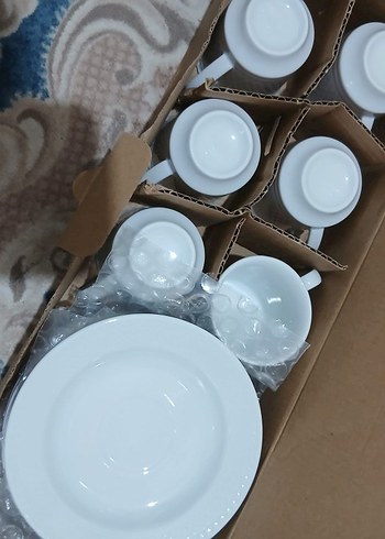 6 lı Beyaz Seramik kahve Fincan ve Tabak Seti