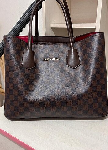 Louis vuitton canta