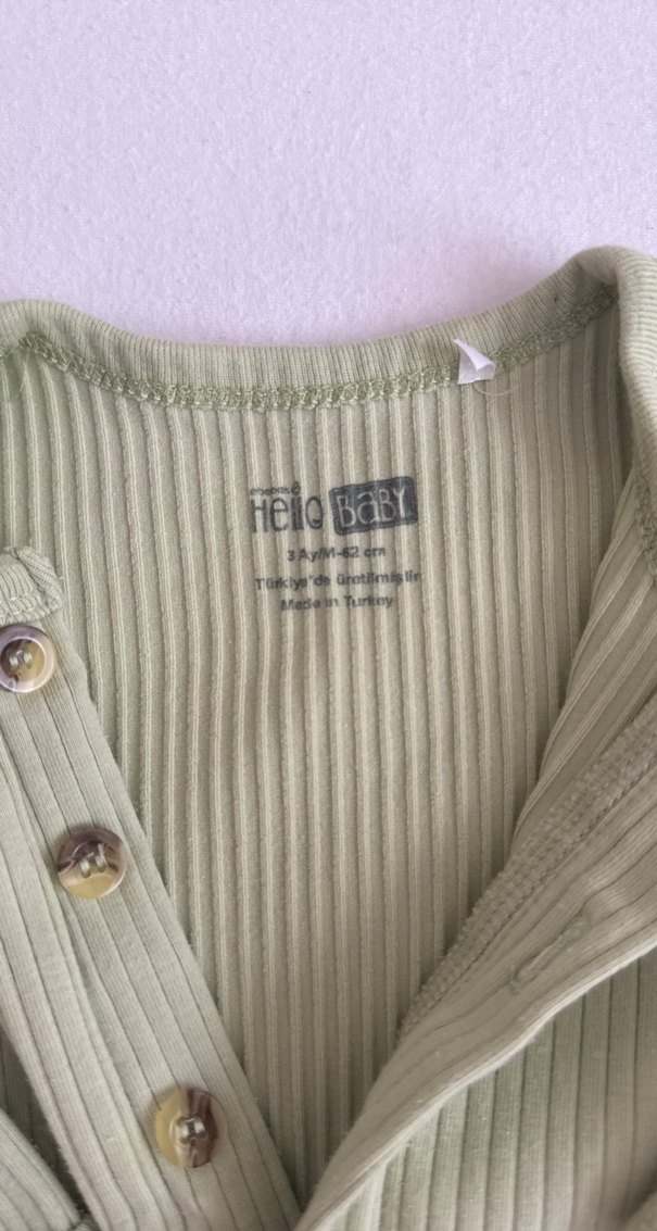 Düğmeli Uzun Kollu Bebek Tulum - Yeşil - Görsel 3