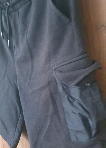 Siyah Kemerli Rahat Erkek Şort - Görsel 2