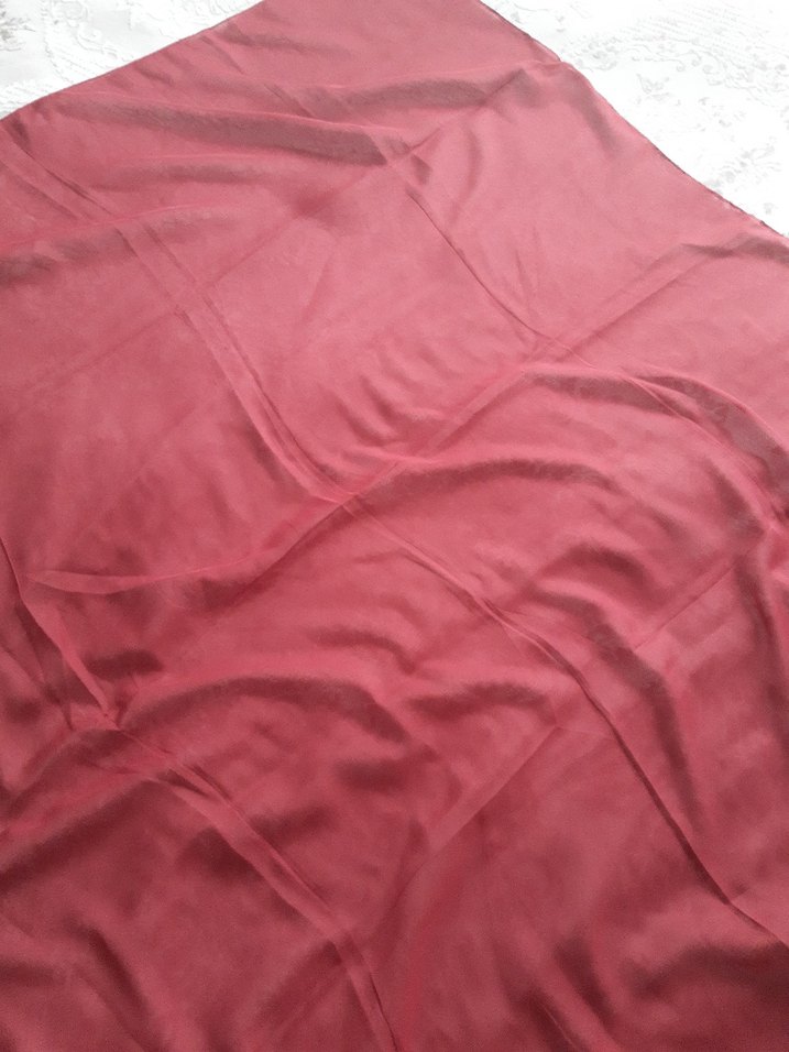 Bordo Kadın Saten Şal - Görsel 2