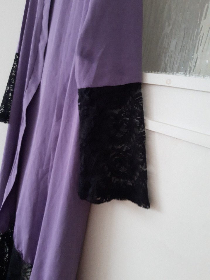 Uzun Mor Gotik Kadın Sabahlık - Görsel 4