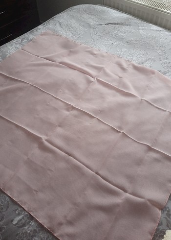 Pembe Eşarp - Görsel 2