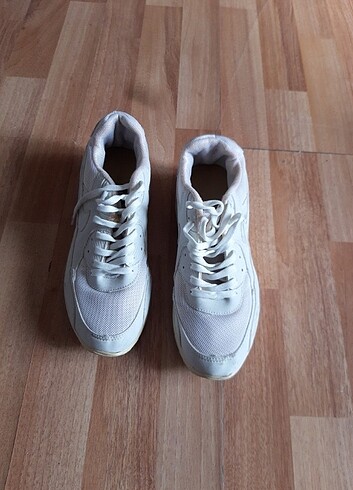 37 Beden beyaz Renk Airmax Spor Ayakkabı 