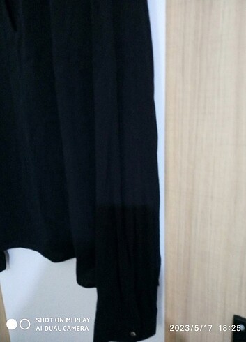 xl Beden siyah Renk Mango XL beden siyah bluz 