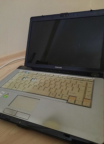 Toshiba Arızalı laptop,toshıba