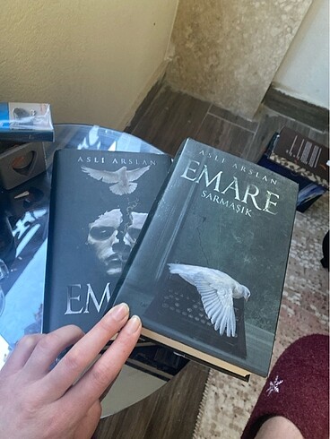 Emare roman 1-2