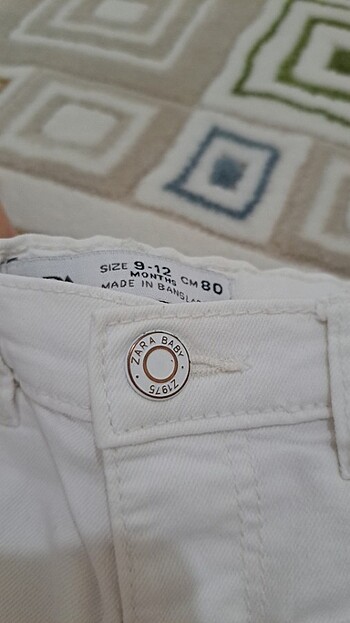 Zara dan beyaz kot herseyle kombinledim tiki bir kız olsun istiy - Görsel 3