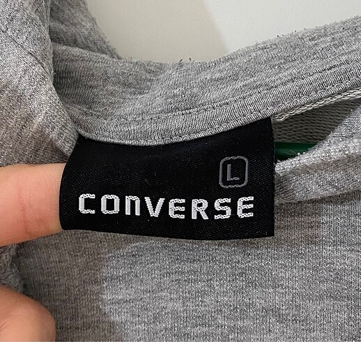 l Beden Converse sweatshirt