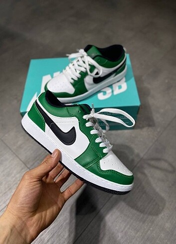 NİKE SB DUNK LOW PRO SPOR AYAKKABI