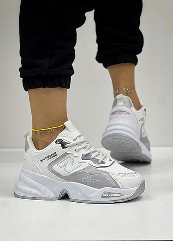 NEW BALANCE SPOR AYAKKABI
