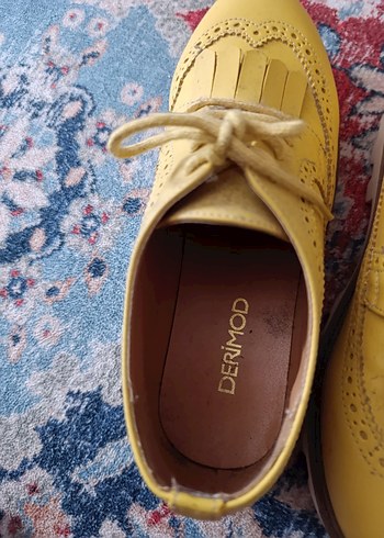 Derimod 38 nmr Sarı Deri Püsküllü Kadın Klasik Ayakkabı - Görsel 4