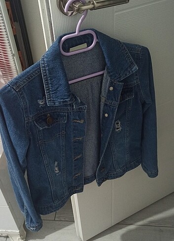 LC Waikiki Kız çocuk kot ceket