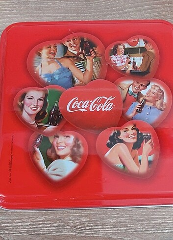 Coca Cola metal saklama kutusu
