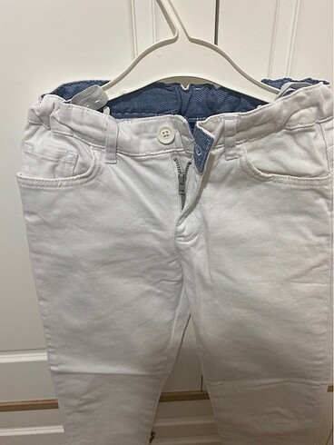 LC Waikiki 7-8 yaş beyaz pantolon