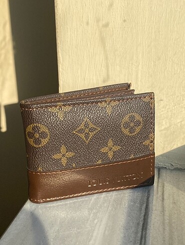 Beden Beymen louis vuitton cüzdan