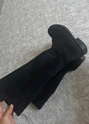 Siyah Süet Kadın Dizüstü Botlar