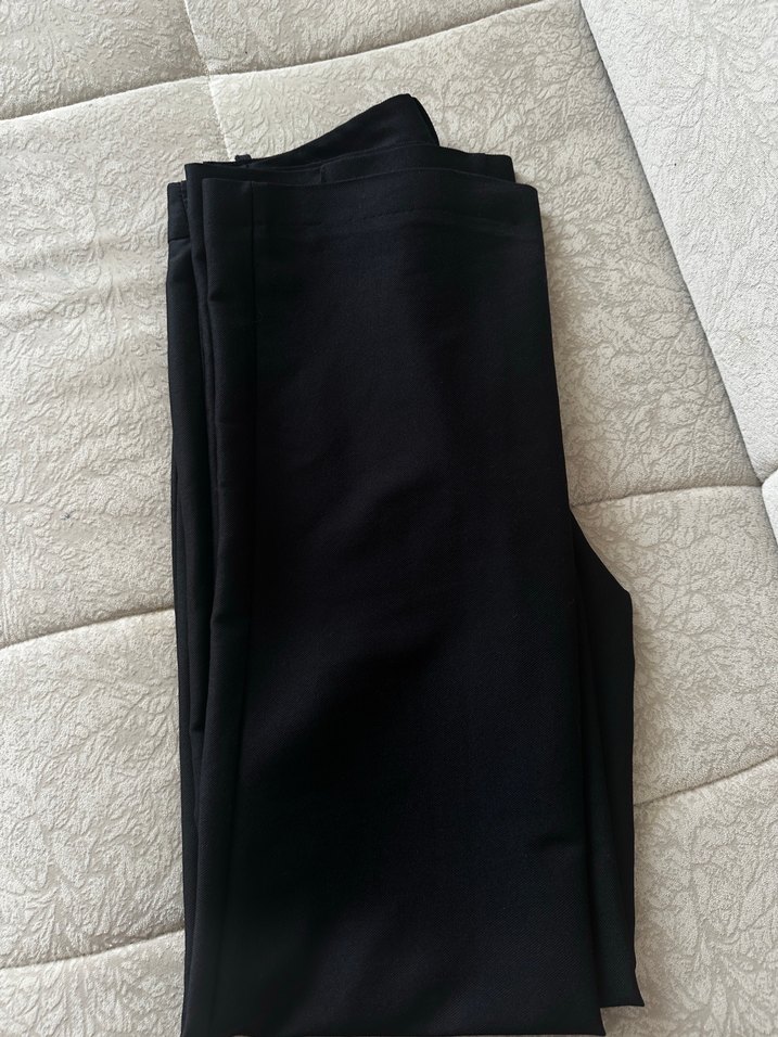 Kadın Siyah Kemerli Kumaş Pantolon - Görsel 4