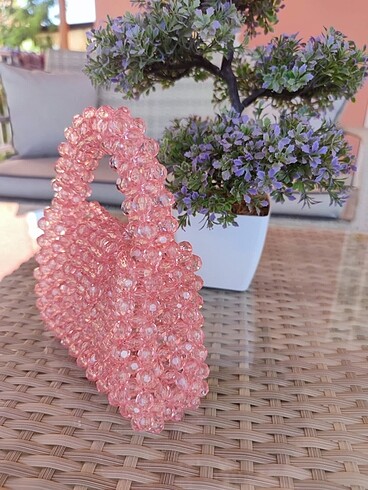 Zara pembe kristal boncuk çanta