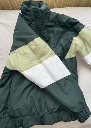 Gri-Yeşil Midi Rüzgarlık Mont - Görsel 2