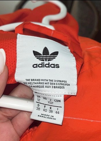 Fermuarlı Kırmızı Yağmurluk - Görsel 4