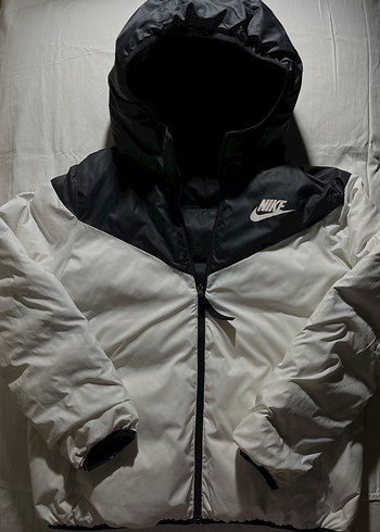 Nike Çift Taraflı Kapüşonlu Mont - Görsel 5