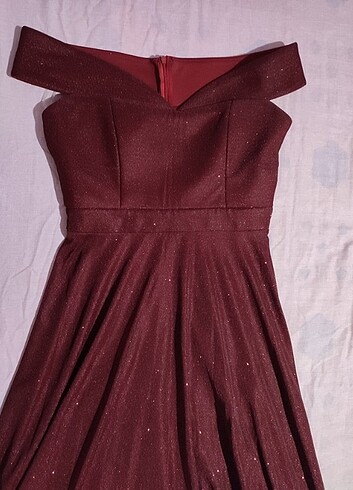 Bordo kayık yaka abiye