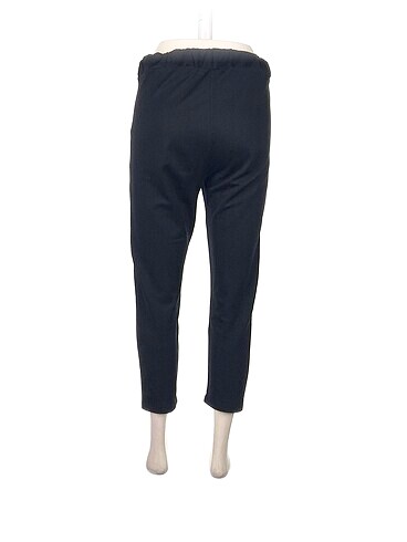 m Beden PreLoved Kumaş Pantolon %70 İndirimli.