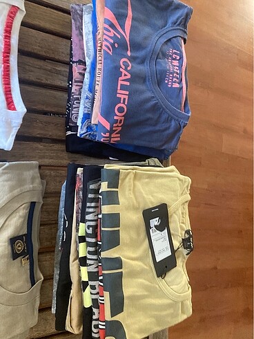 Mavi Jeans Çeşitli tişörtler