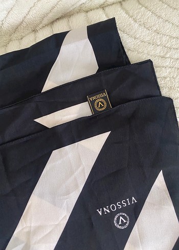 Siyah Beyaz Çizgili Kadın Fular Vissona eşarp - Görsel 2