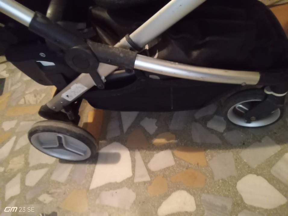 Siyah Çiftli Bebek Arabası - Görsel 3