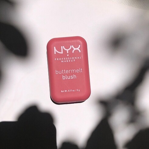 NYX Allık 08