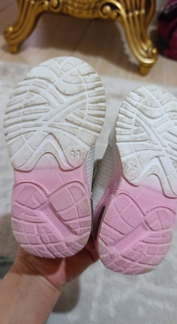 Kız Çocuk Pembe Cırtcırtlı Spor Ayakkabı ışıklı - Görsel 4