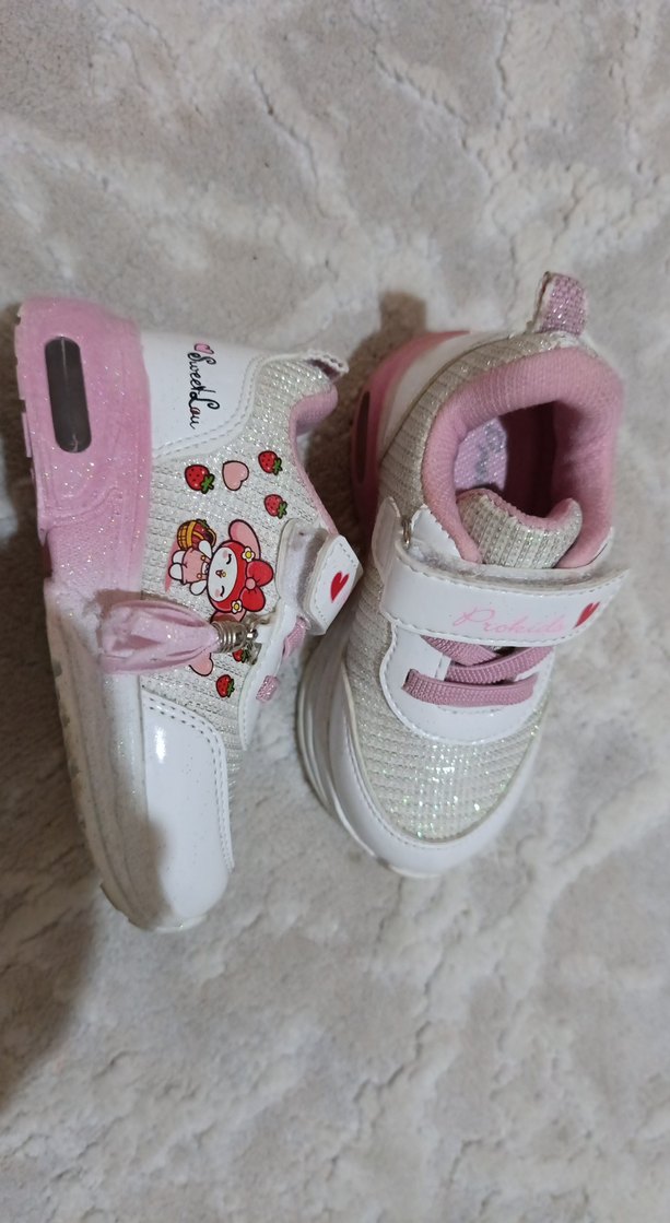 Kız Çocuk Pembe Cırtcırtlı Spor Ayakkabı ışıklı - Görsel 3